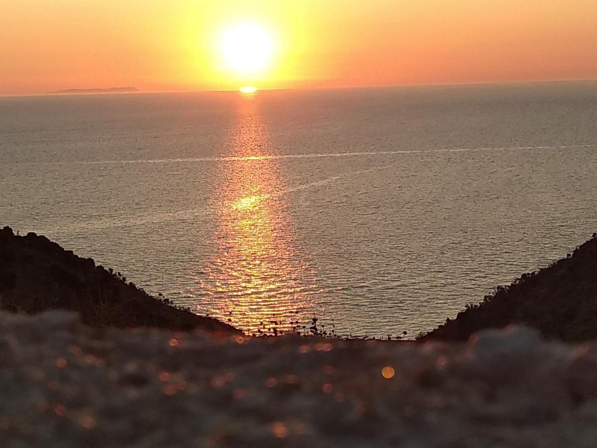 Vila Pasqyra Ksamil Exteriör bild